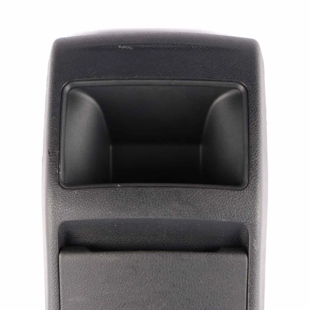 Mercedes W176 Rivestimento posteriore Pannello copertura Console Tunnel Nero - SKU A1766800710 - Numero di parte A1766800710