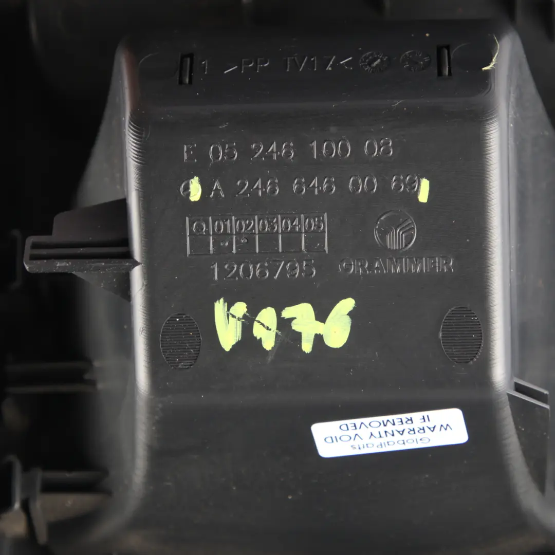 Mercedes W176 Heckverkleidung Abdeckung Panel Mittelkonsole Tunnel Schwarz - SKU A1766800710 - Teilenummer A1766800710