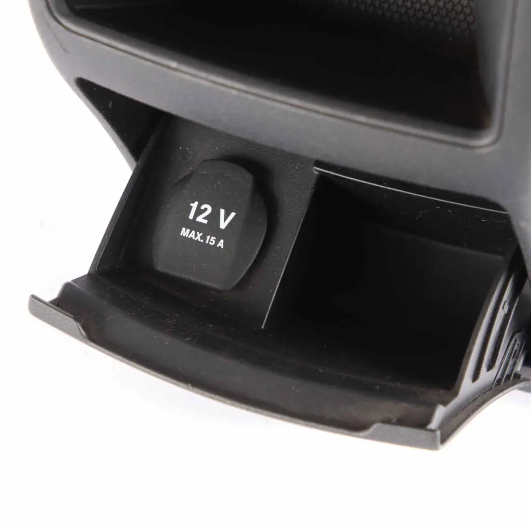 Mercedes W176 Panneau recouvrement garniture arrière Console Tunnel Noir - SKU A1766800710 - Numéro de pièce A1766800710