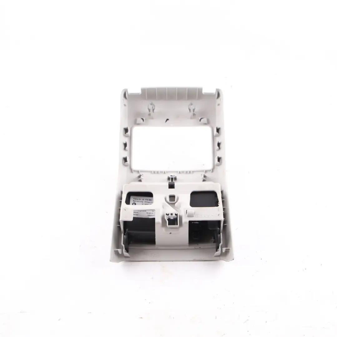 Mittelkonsole hinten Verkleidung Gehäuse Zigarettenanzünder Panel für Mercedes W176 mit Teilenummer A1766801050 Mercedes W176 Mittelkonsole hinten Verkleidung Gehäuse Zigarettenanzünder Panel - SKU A1766801050-2 - Teilenummer A1766801050