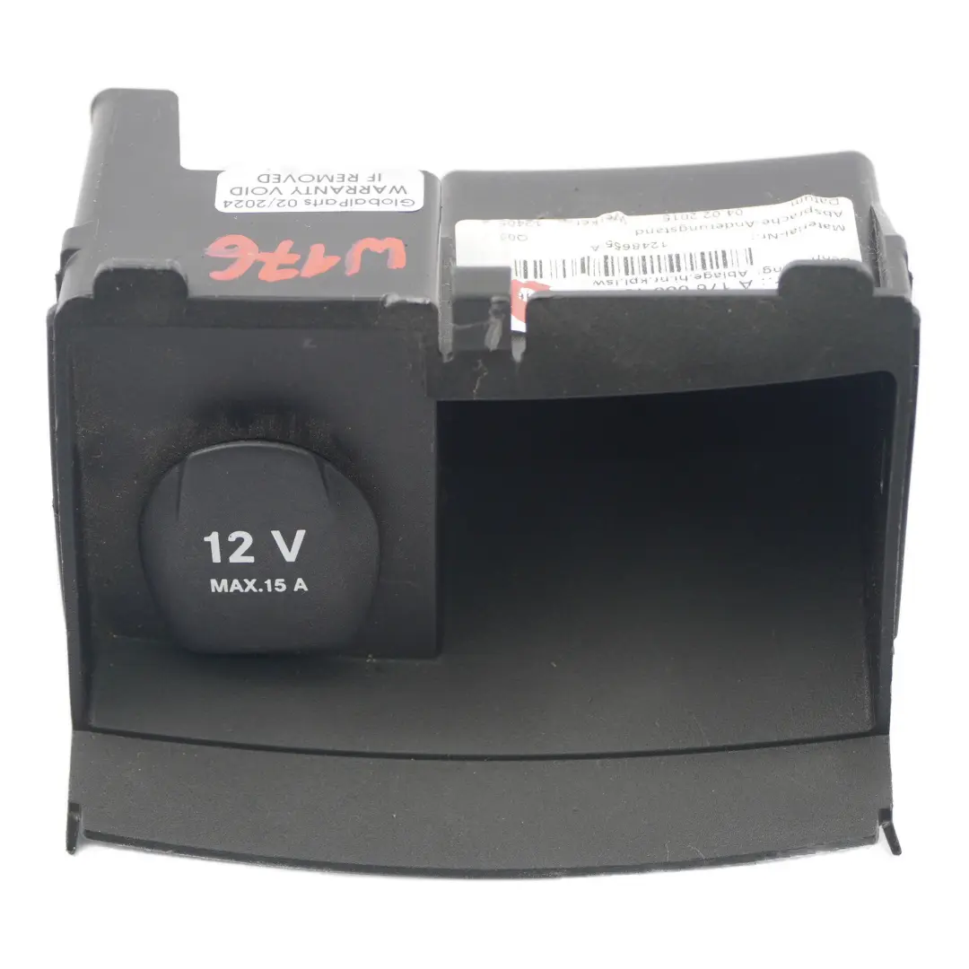Mercedes W176 Console centrale posteriore Alloggiamento accendino - SKU A1766801050-3 - Numero di parte A1766801050