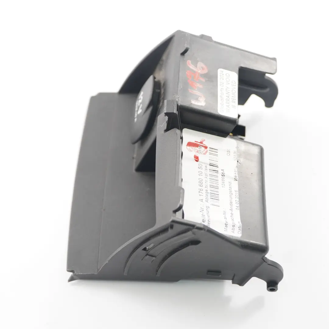 Mercedes W176 Console centrale posteriore Alloggiamento accendino - SKU A1766801050-3 - Numero di parte A1766801050
