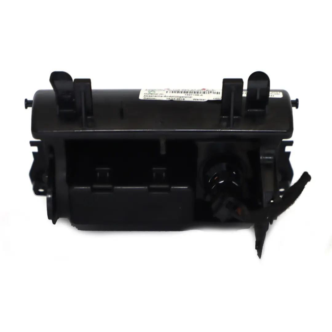 Cenicero Consola Central Mercedes W176 Cenicero Frontal Negro para con número de pieza A1766804400 Cenicero Consola Central Mercedes W176 Cenicero Frontal Negro - SKU A1766804400 - Número de pieza A1766804400