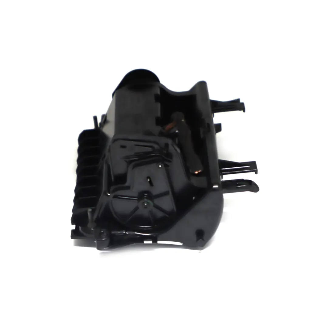 Mercedes W176 Console centrale Cendrier avant Noir - SKU A1766804400 - Numéro de pièce A1766804400