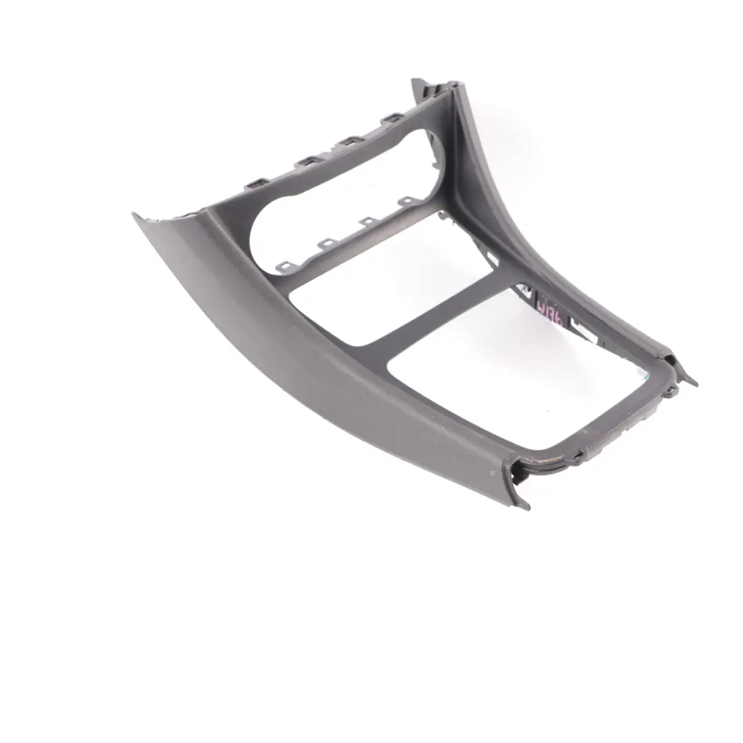 Mercedes W176 Panneau garniture console centrale Lava Black - SKU A1766807200-1 - Numéro de pièce A1766807200