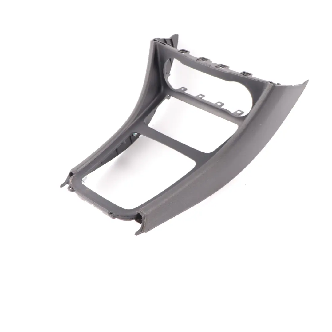 Mercedes W176 Panneau garniture console centrale Lava Black - SKU A1766807200-1 - Numéro de pièce A1766807200