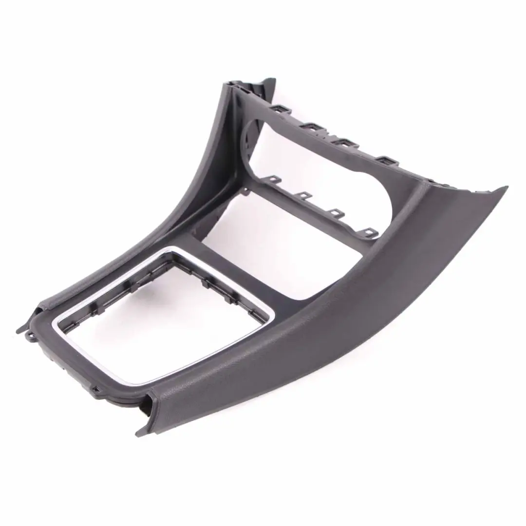Mercedes W176 C117 Mittelkonsole Trim Frame Cover Panel Gear Schwarz - SKU A1766809900 - Teilenummer A1766809900