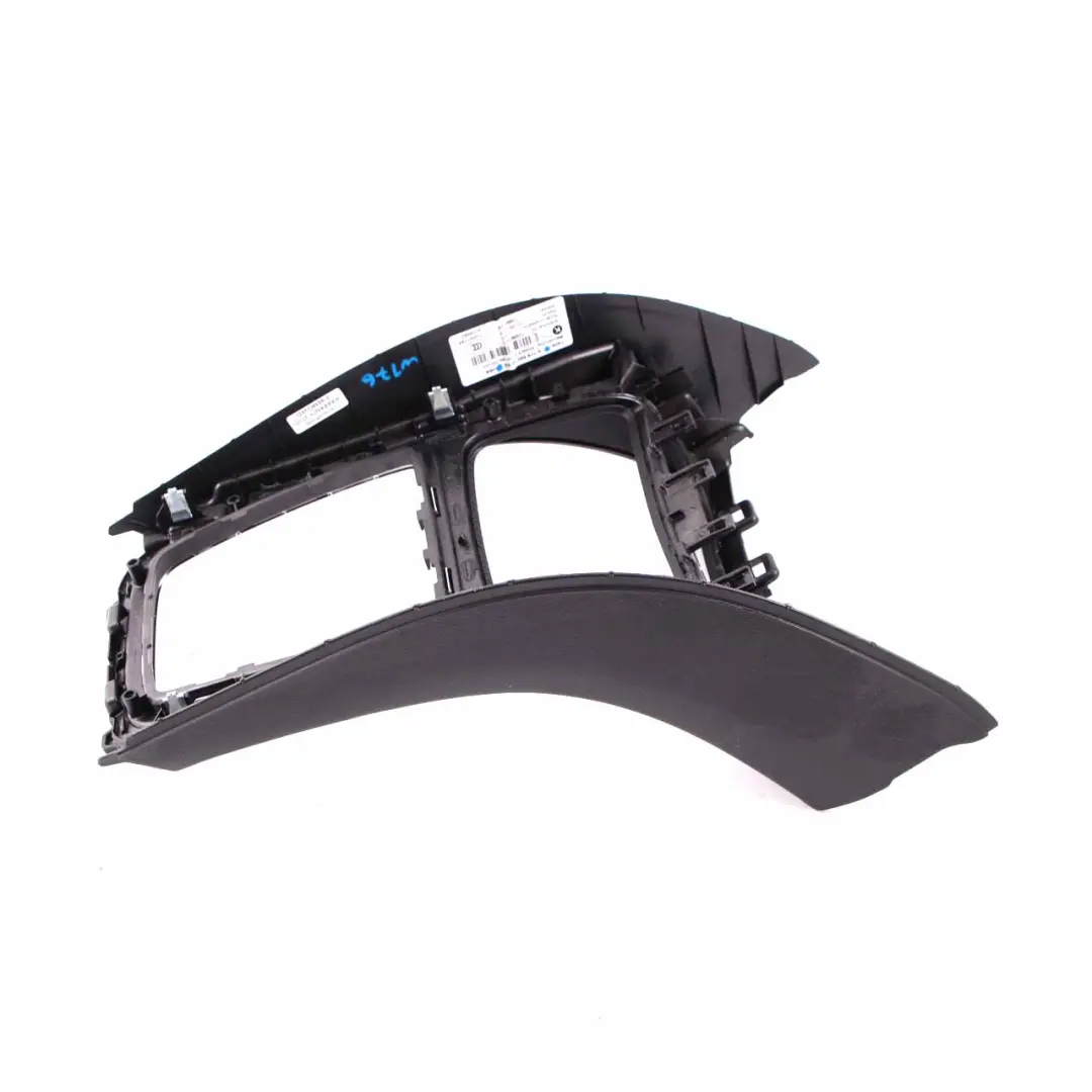 Mercedes W176 C117 Mittelkonsole Trim Frame Cover Panel Gear Schwarz - SKU A1766809900 - Teilenummer A1766809900