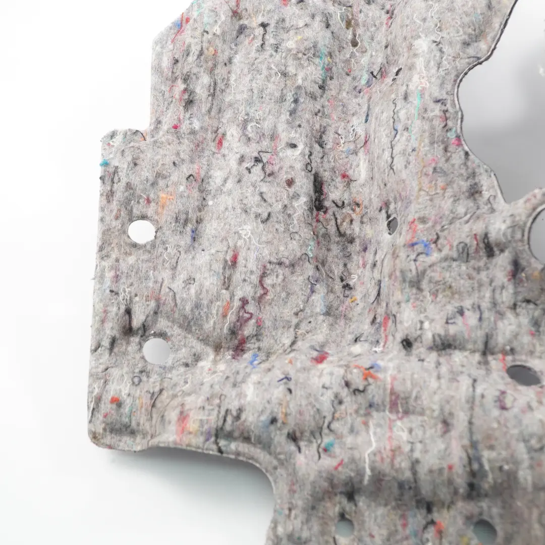 Isolation Arrière Droite Passage de Roue pour Mercedes W176 à propos du numéro de pièce A1766820800 Mercedes W176 Isolation Arrière Droite Passage de Roue - SKU A1766820800 - Numéro de pièce A1766820800