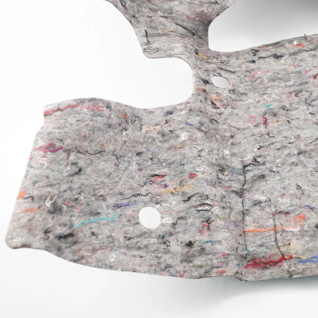 Mercedes W176 Isolation Arrière Droite Passage de Roue - SKU A1766820800 - Numéro de pièce A1766820800