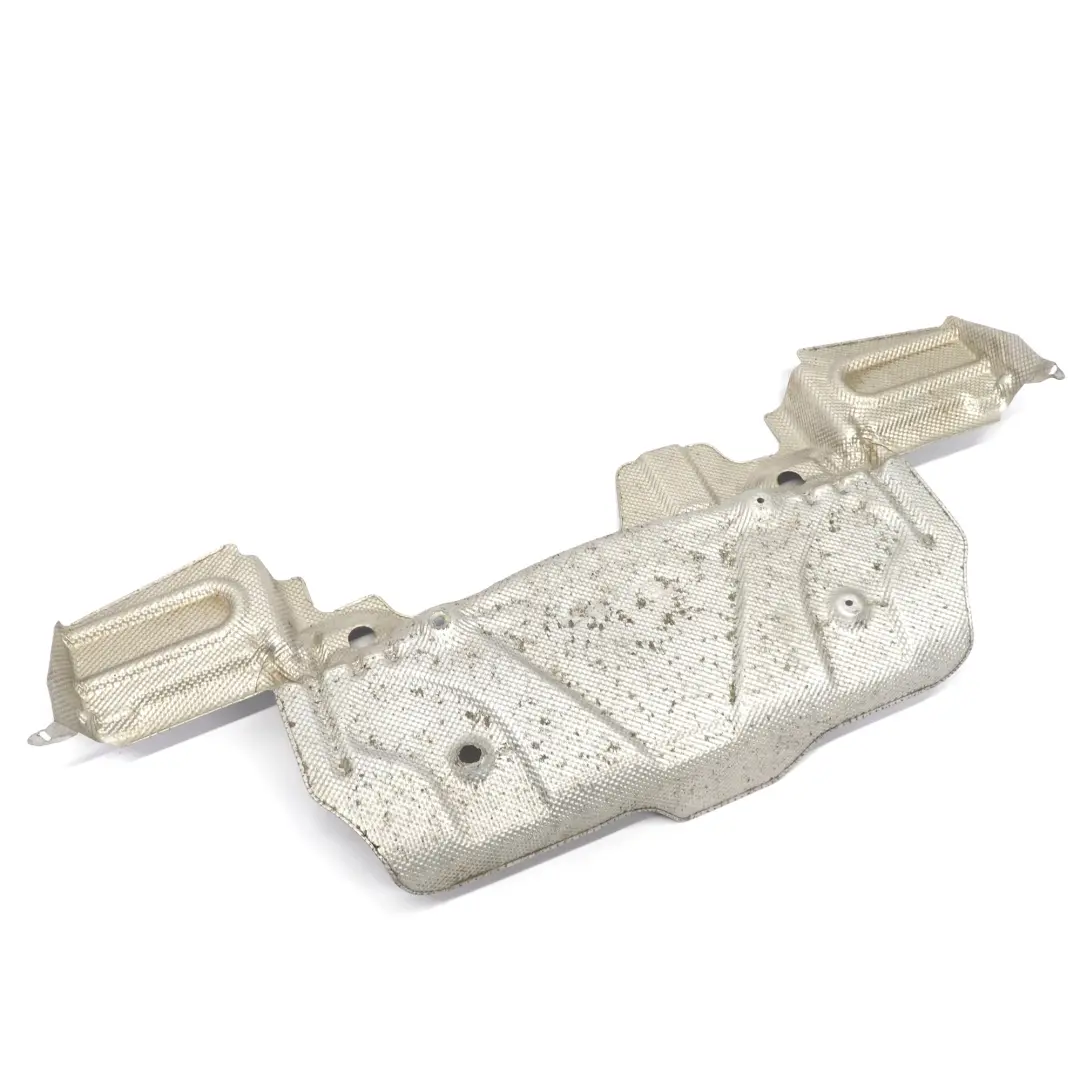 Silenciador Trasero Cubierta Aislante de Calor para Mercedes W176 W246 con número de pieza A1766821000 Mercedes W176 W246 Silenciador Trasero Cubierta Aislante de Calor - SKU A1766821000 - Número de pieza A1766821000