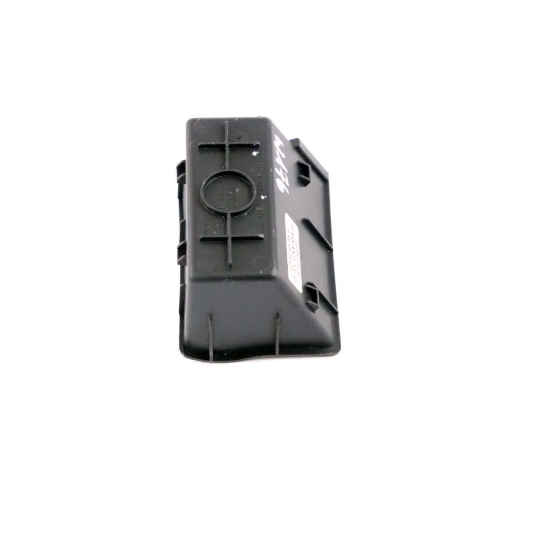 Mercedes W176 Inserto posacenere console centrale Vassoio portamonete anteriore - SKU A1766830375 - Numero di parte A1766830375
