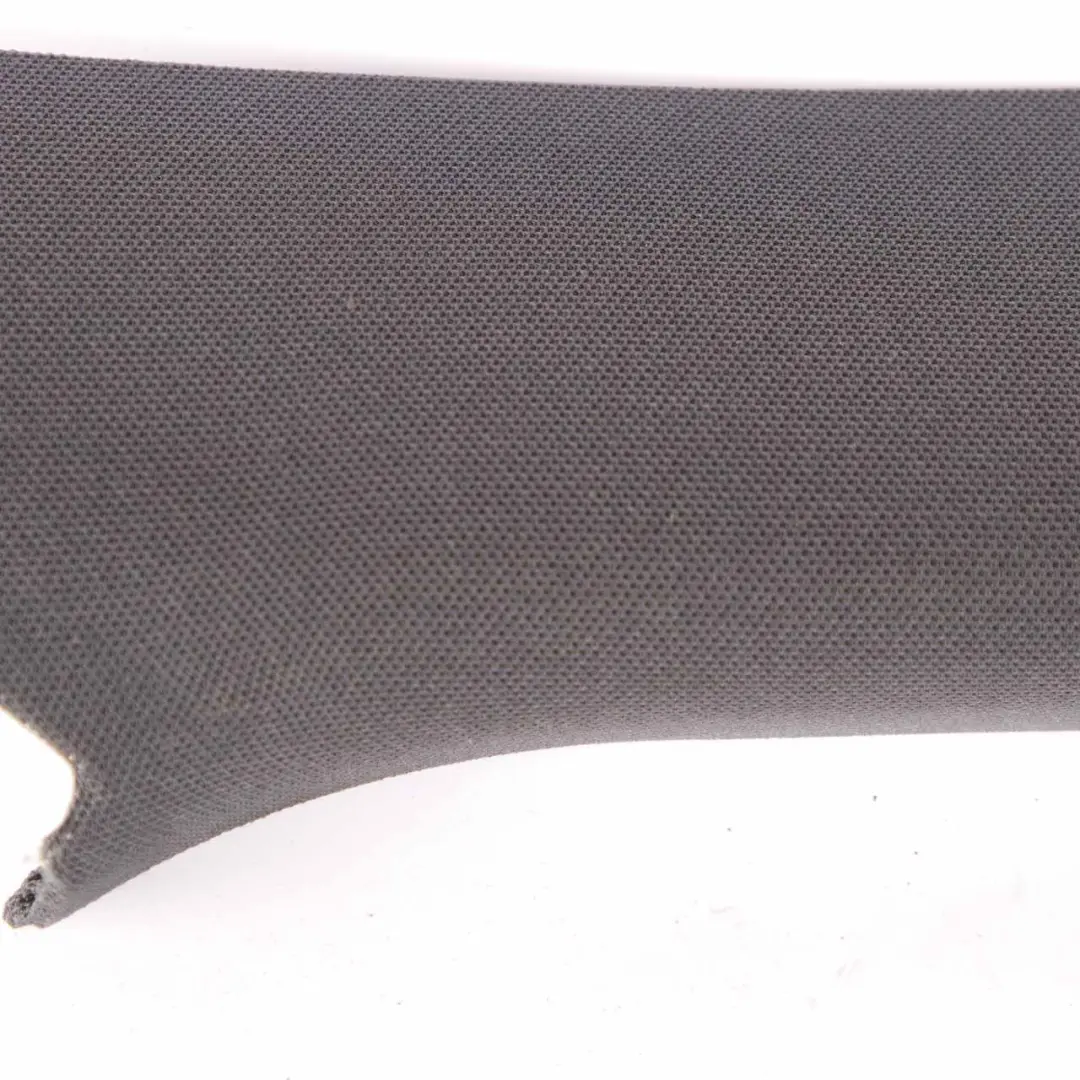 Rivestimento interno del montante A destro Nero per Mercedes W176 con numero di parte A1766900125 Mercedes W176 Rivestimento interno del montante A destro Nero - SKU A1766900125-1 - Numero di parte A1766900125