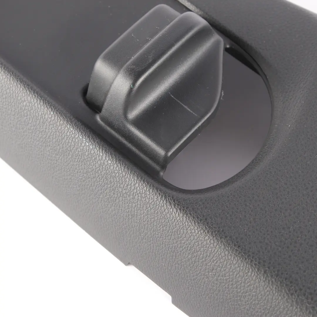 Mercedes W176 Cache Garniture Montant B Gauche Noir - SKU A1766900225 - Numéro de pièce A1766900225