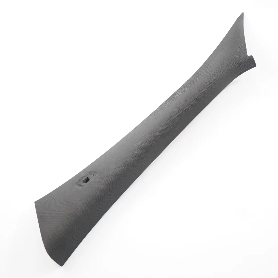 Izquierda A-Pilar Recubrimiento Panel para Mercedes W176 con número de pieza A1766901700 Mercedes W176 Izquierda A-Pilar Recubrimiento Panel - SKU A1766901700 - Número de pieza A1766901700