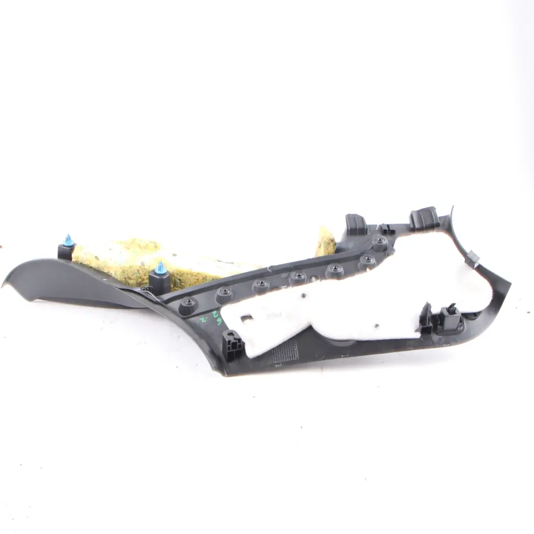 Coprire il montante C sinistro pannello interno nero per Mercedes W176 con numero di parte A1766902100 Mercedes W176 Coprire il montante C sinistro pannello interno nero - SKU A1766902100-2 - Numero di parte A1766902100