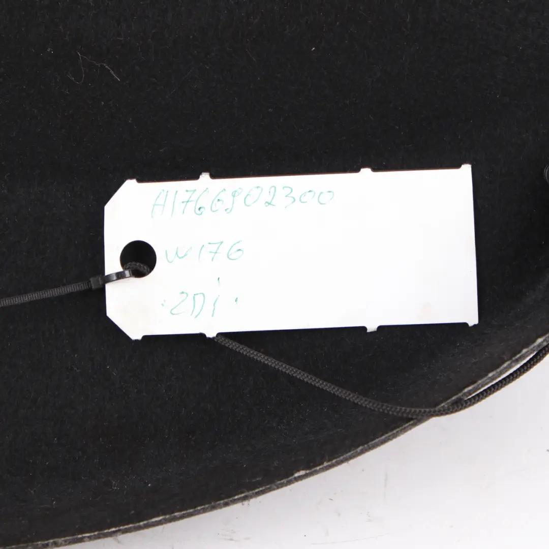 Mercedes W176 Maletero Panel Cubremaletero Ventana Trasera Gris - SKU A1766902300 - Número de pieza A1766902300