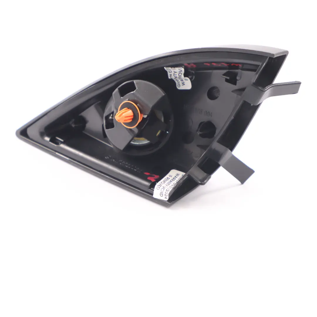 Tweeter Espejo Derecho Triángulo Embellecedor Puerta para Mercedes W176 con número de pieza A1767200211 Mercedes W176 Tweeter Espejo Derecho Triángulo Embellecedor Puerta - SKU A1767200211-2 - Número de pieza A1767200211