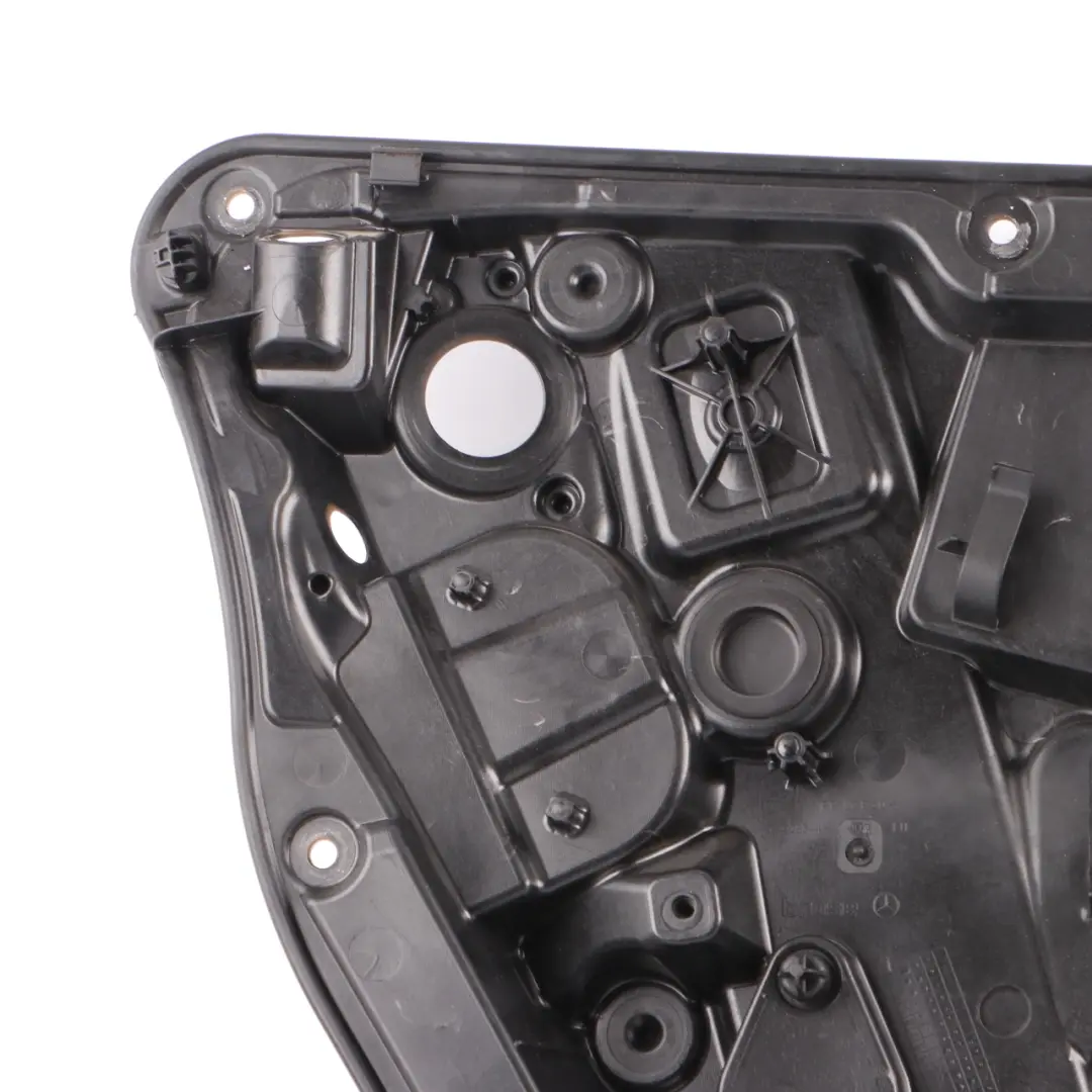 Mercedes W176 Supporto scheda porta sinistro Regolatore alzacristalli elettrici - SKU A1767206500-2 - Numero di parte A1767206500