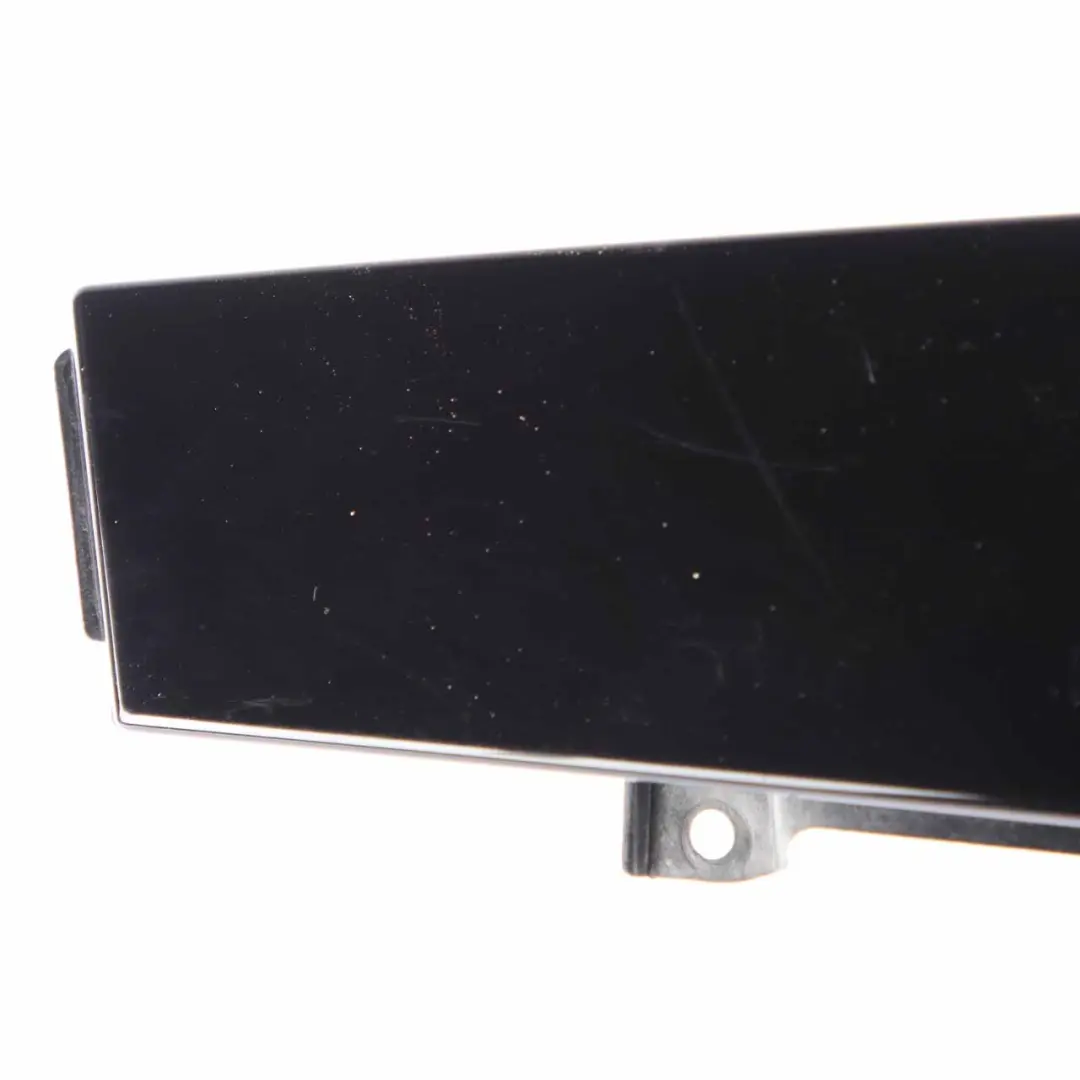 Couvercle de porte B-Pillar Bande avant gauche pour Mercedes W176 à propos du numéro de pièce A1767220100 Mercedes W176 Couvercle de porte B-Pillar Bande avant gauche - SKU A1767220100 - Numéro de pièce A1767220100