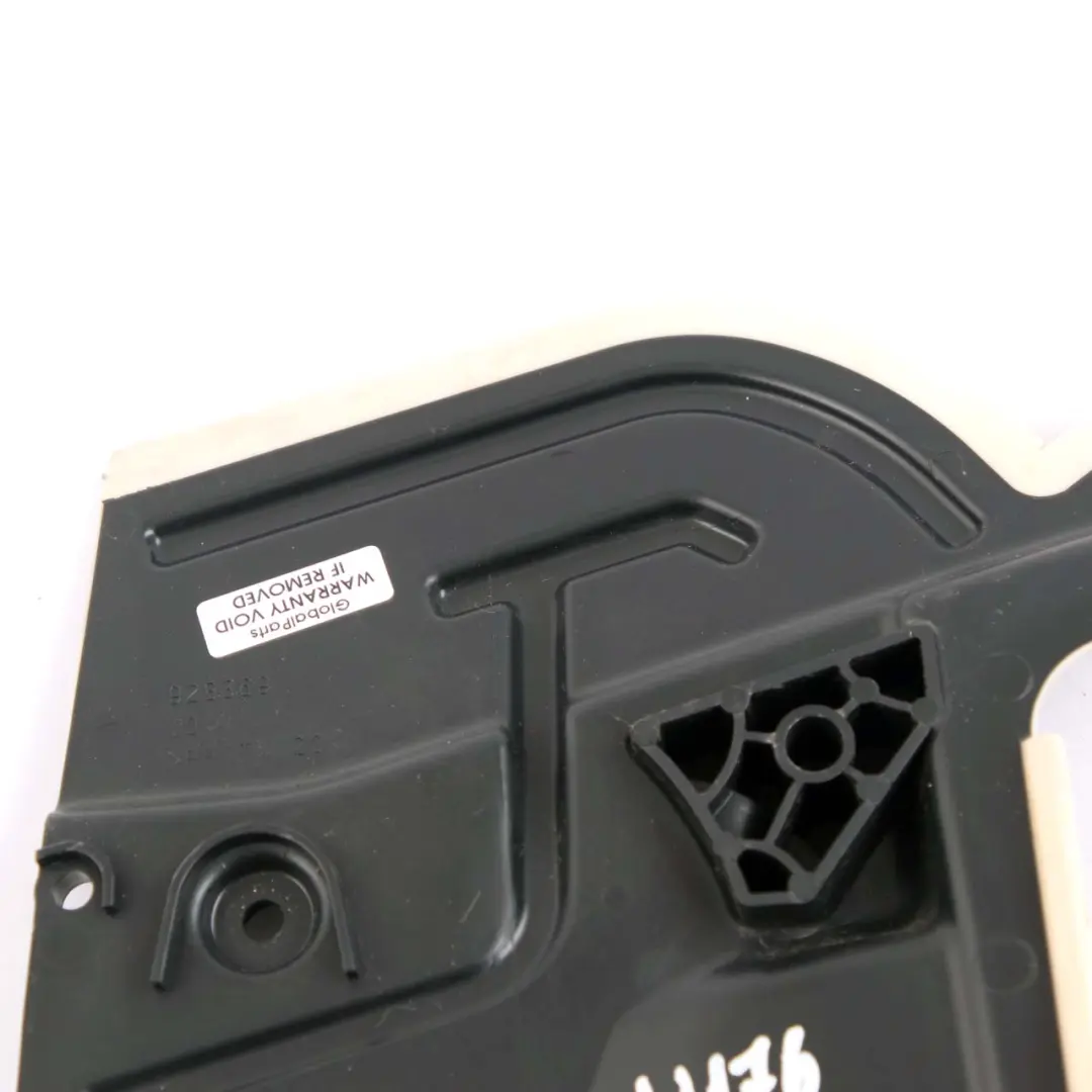 Pannello Rivestimento Interno Posteriore Sinistro per Mercedes W176 con numero di parte A1767220195 Mercedes W176 Pannello Rivestimento Interno Posteriore Sinistro - SKU A1767220195 - Numero di parte A1767220195