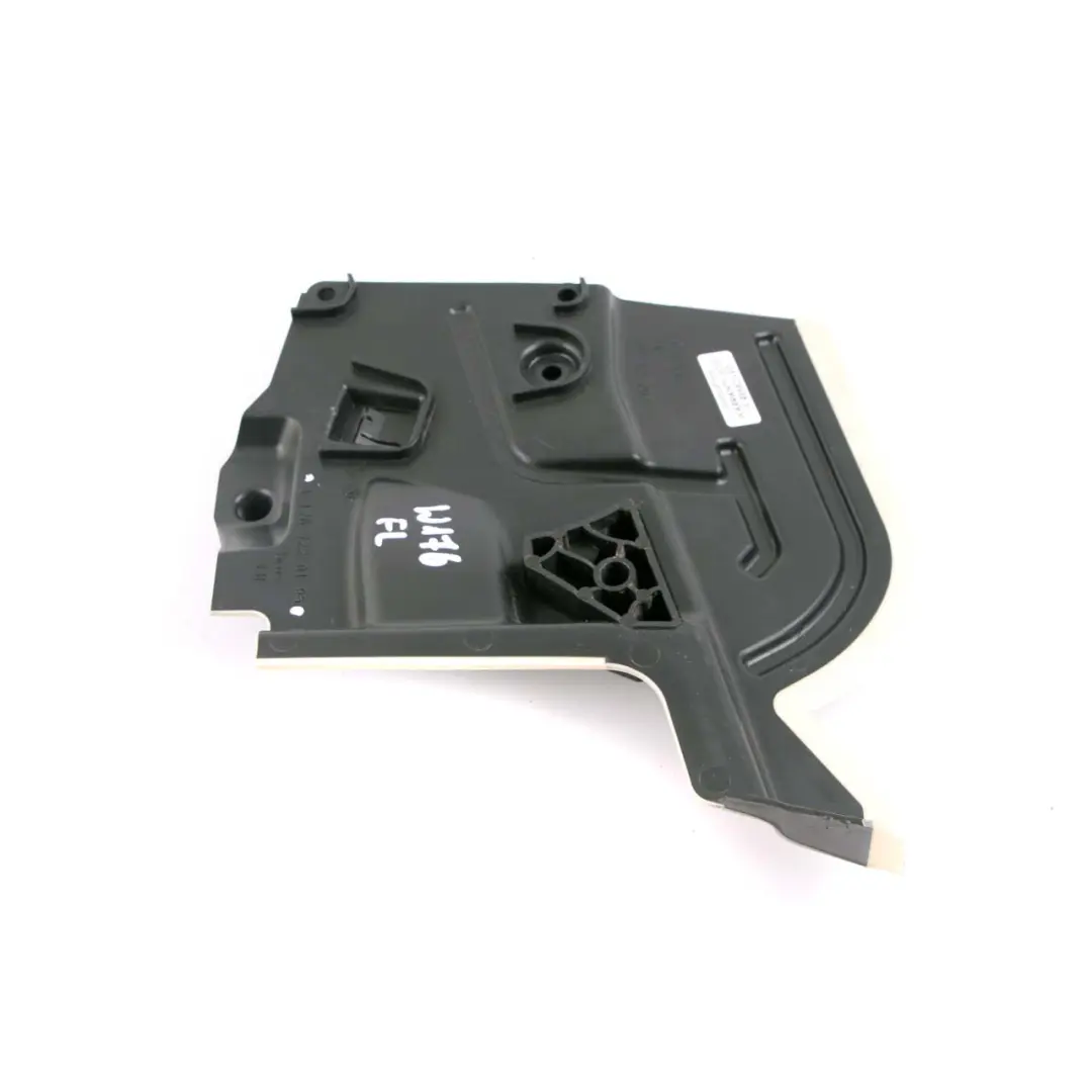 Cubierta Interior De La Puerta Panel De Ajuste Trasero para Mercedes W176 con número de pieza A1767220195 Mercedes W176 Cubierta Interior De La Puerta Panel De Ajuste Trasero - SKU A1767220195 - Número de pieza A1767220195