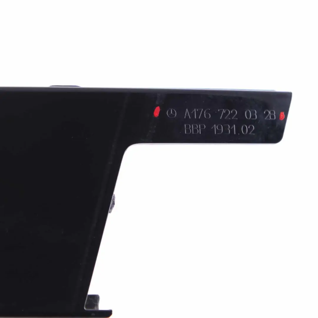  Embellecedor de puerta Mercedes W176 Tira pilar B delantera derecha - SKU A1767220328 - Número de pieza A1767220328