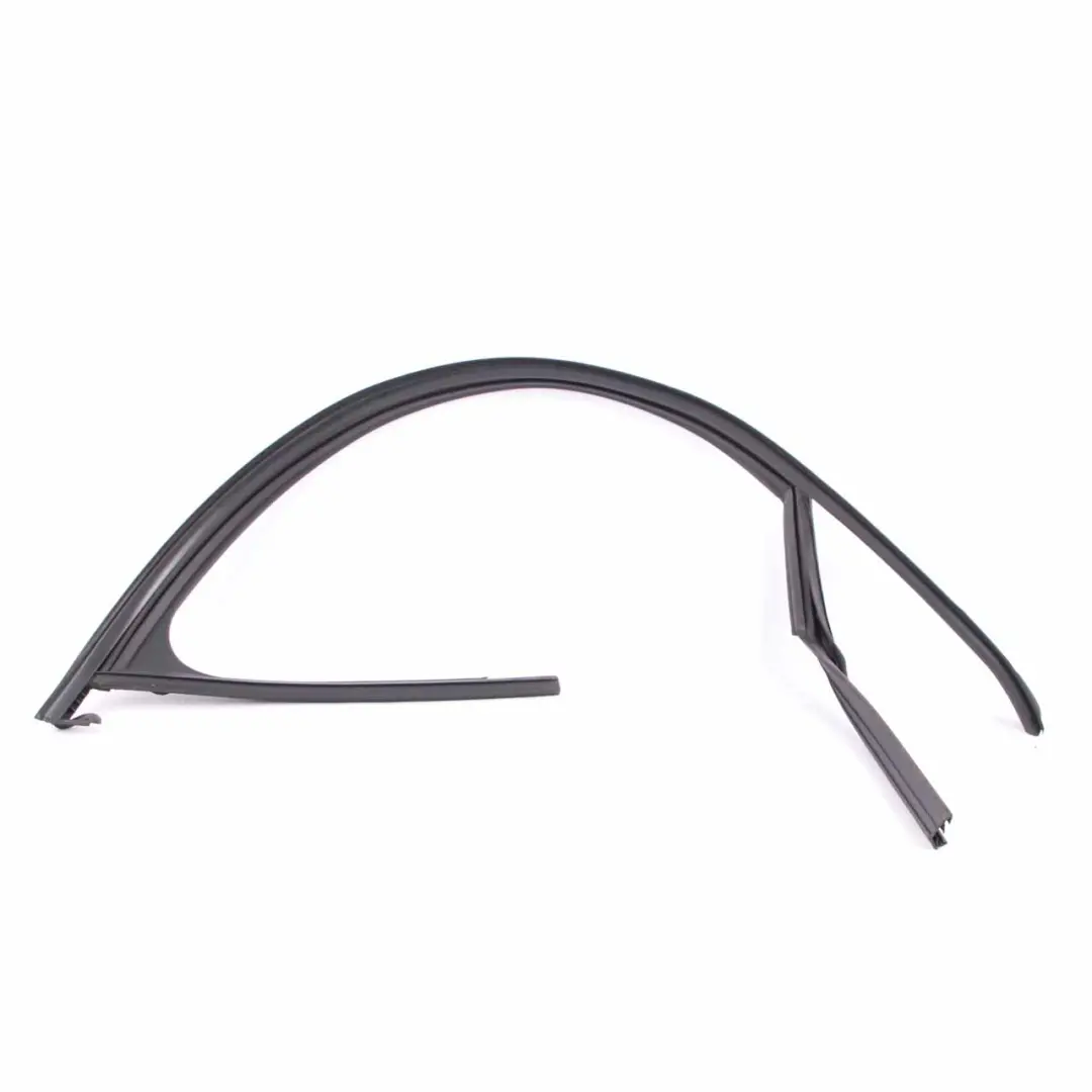 Finestra Porta anteriore Destra Telaio Guarnizione per Mercedes W176 con numero di parte A1767350125 Mercedes W176 Finestra Porta anteriore Destra Telaio Guarnizione - SKU A1767250125 - Numero di parte A1767350125