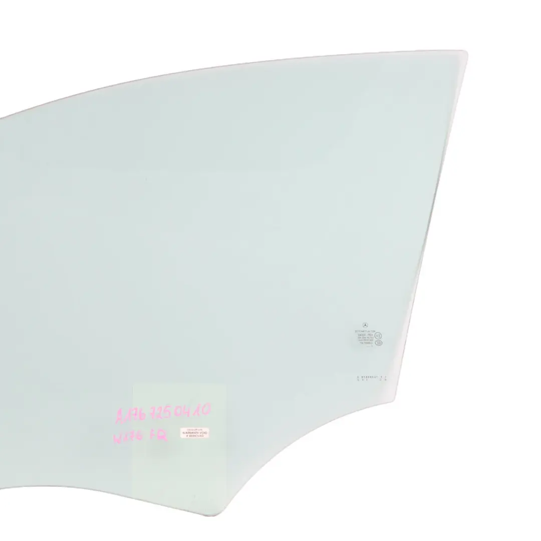 Vitrage Porte Avant Droite Vert AS2 pour Mercedes W176 à propos du numéro de pièce A1767250410 Mercedes W176 Vitrage Porte Avant Droite Vert AS2 - SKU A1767250410 - Numéro de pièce A1767250410