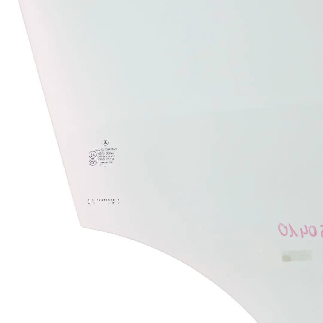 Fenster Glas Tür vorne rechts Grün AS2 für Mercedes W176 mit Teilenummer A1767250410 Mercedes W176 Fenster Glas Tür vorne rechts Grün AS2 - SKU A1767250410 - Teilenummer A1767250410