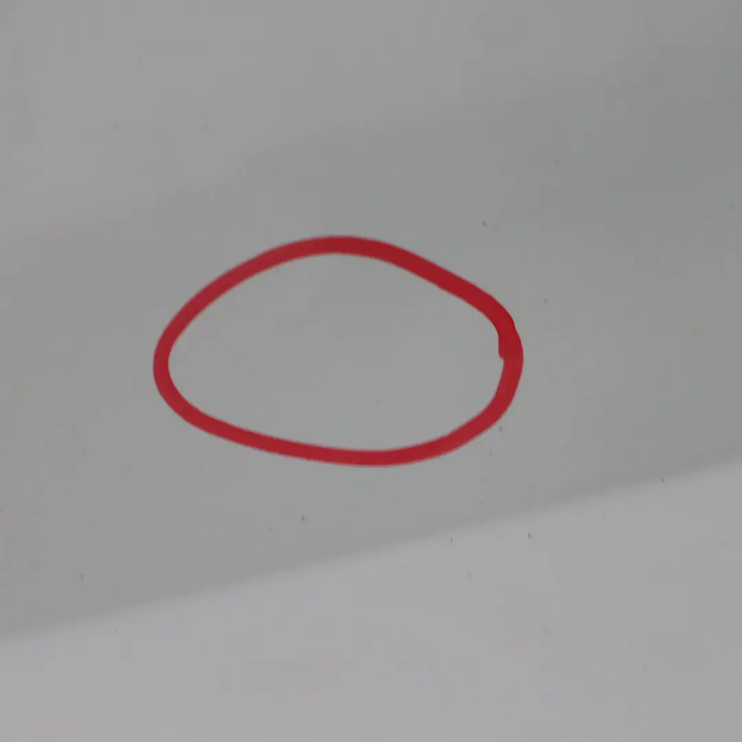 Puerta Trasera Izquierda Clase A Plata Polar Metalizado - 761 para Mercedes W176 con número de pieza A1767300105 Mercedes W176 Puerta Trasera Izquierda Clase A Plata Polar Metalizado - 761 - SKU A1767300105-PLS1 - Número de pieza A1767300105