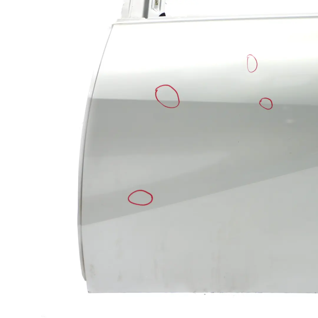 Puerta Trasera Izquierda Clase A Plata Polar Metalizado - 761 para Mercedes W176 con número de pieza A1767300105 Mercedes W176 Puerta Trasera Izquierda Clase A Plata Polar Metalizado - 761 - SKU A1767300105-PLS1 - Número de pieza A1767300105