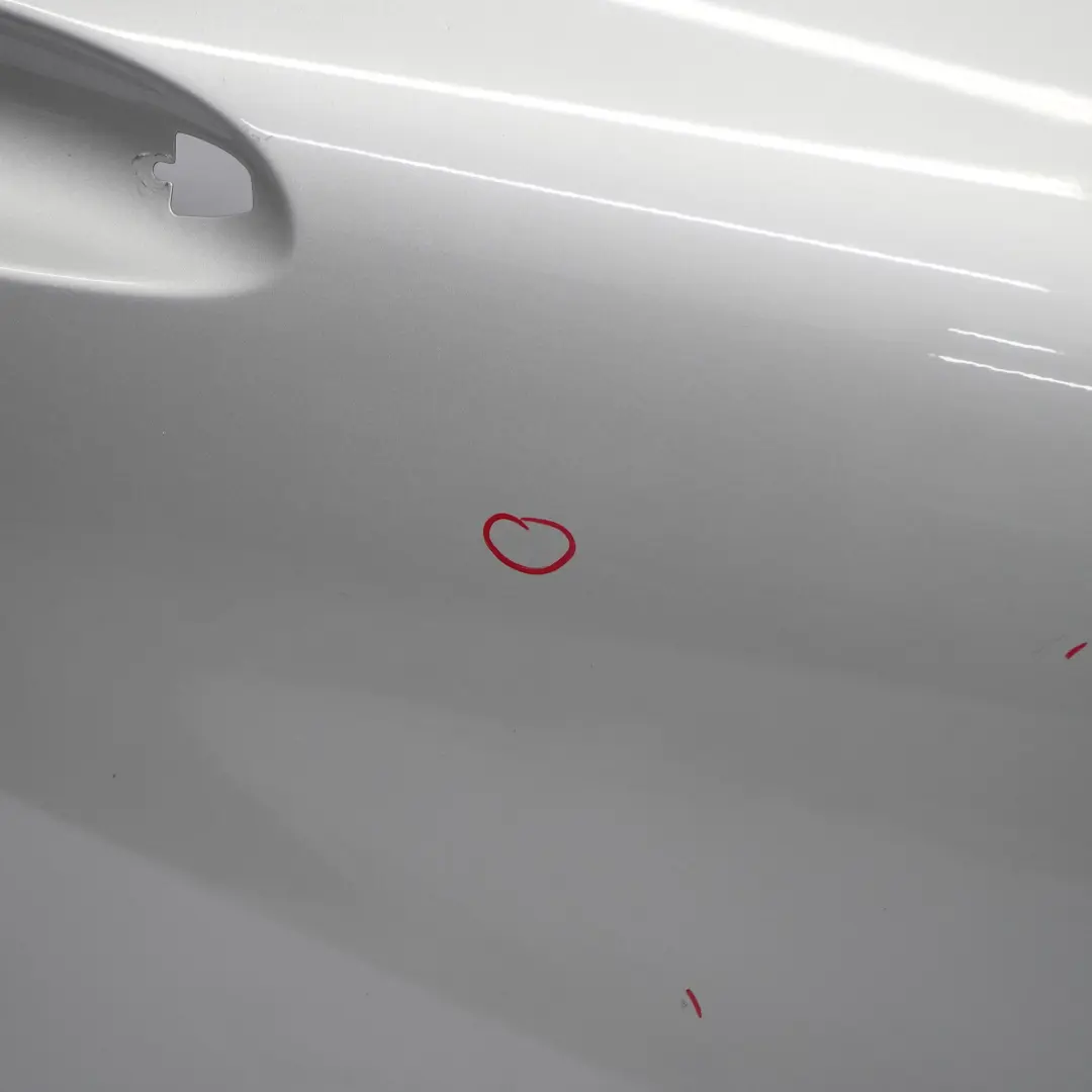 Drzwi Prawe Tylne Polar Silver Srebrny Metalik - 761 do Mercedes W176 o numerze A1767300205 Mercedes W176 Drzwi Prawe Tylne Polar Silver Srebrny Metalik - 761 - SKU A1767300205-PLS2 - Numer Części A1767300205