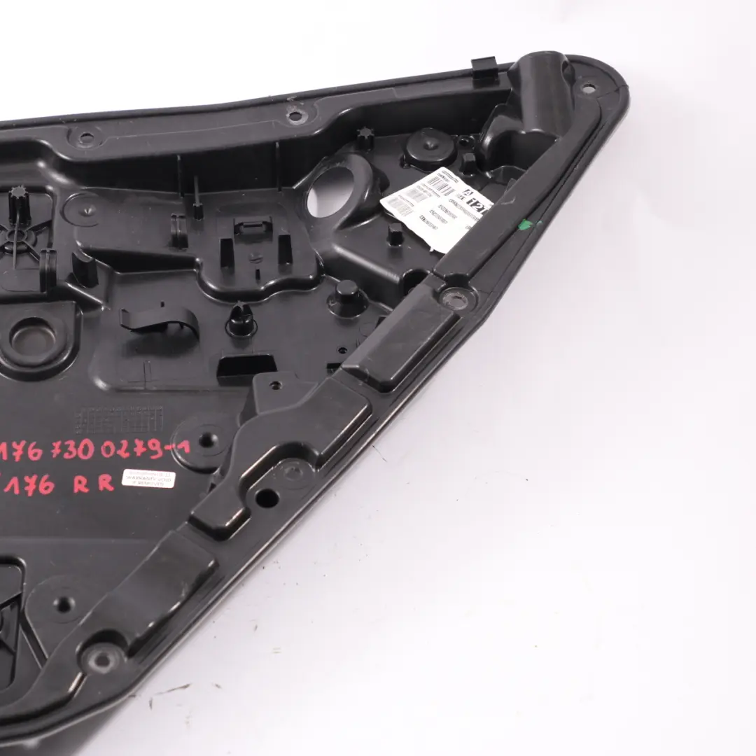 Fensterheber Basis hinten rechts Tür Karte Panel Trim für Mercedes W176 mit Teilenummer A1767300279 Mercedes W176 Fensterheber Basis hinten rechts Tür Karte Panel Trim - SKU A1767300279-1 - Teilenummer A1767300279