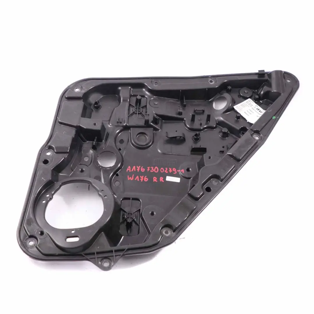 Fensterheber Regulator Hinten Rechts Tür Karte Panel für Mercedes W176 mit Teilenummer A1767300279 Mercedes W176 Fensterheber Regulator Hinten Rechts Tür Karte Panel - SKU A1767300279 - Teilenummer A1767300279