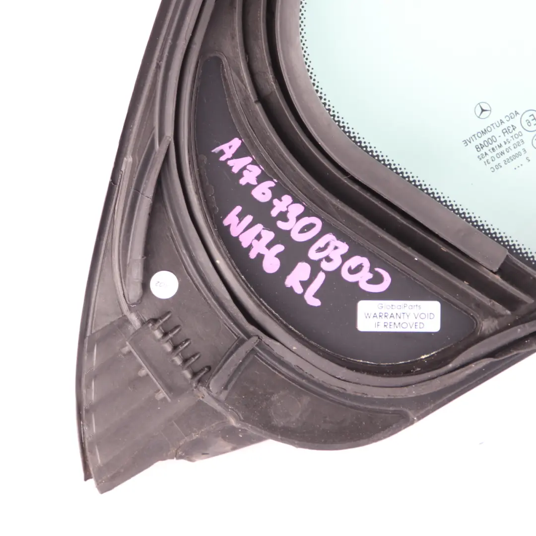 Cristal Puerta Trasera Izquierda Quarter Side AS2 para Mercedes W176 con número de pieza A1767300300 Mercedes W176 Cristal Puerta Trasera Izquierda Quarter Side AS2 - SKU A1767300300 - Número de pieza A1767300300