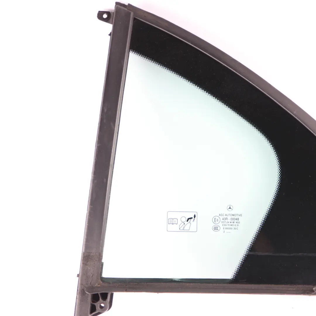 Mercedes W176 Vetro finestra porta posteriore sinistra lato quarto - SKU A1767300300 - Numero di parte A1767300300