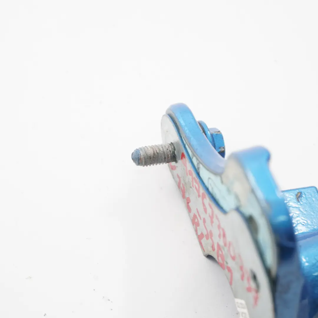 Türscharnier Hinten Links Unten Südsee Blau - 162 für Mercedes W176 mit Teilenummer A1767300337 Mercedes W176 Türscharnier Hinten Links Unten Südsee Blau - 162 - SKU A1767300337-SSB1 - Teilenummer A1767300337