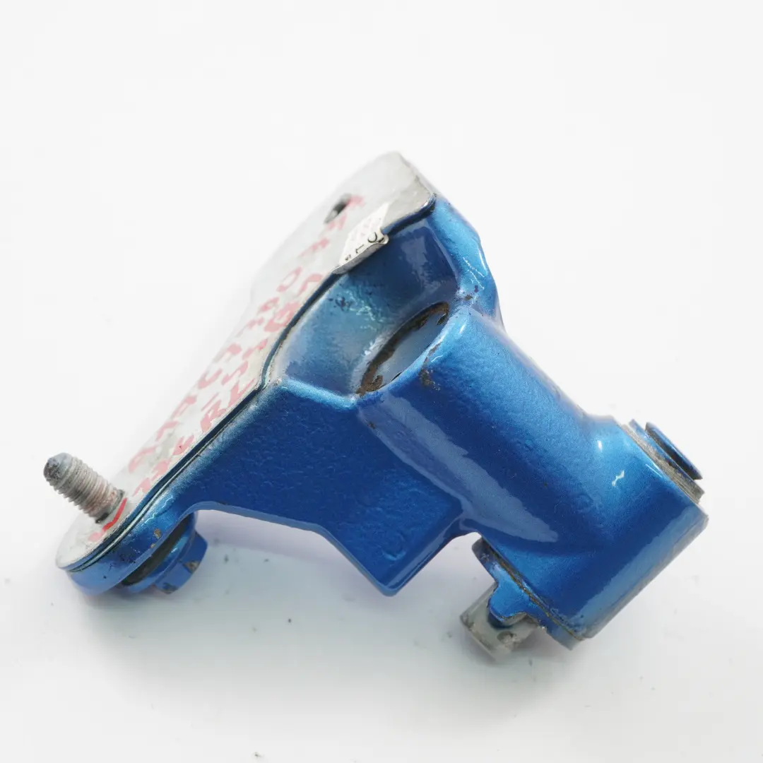 Bisagra Puerta Trasera Izquierda Inferior South Sea Blue - 162 para Mercedes W176 con número de pieza A1767300337 Mercedes W176 Bisagra Puerta Trasera Izquierda Inferior South Sea Blue - 162 - SKU A1767300337-SSB1 - Número de pieza A1767300337