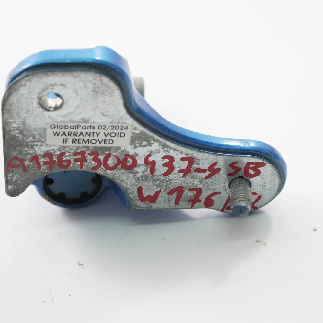 Bisagra Inferior Puerta Trasera Derecha South Sea Blue 162 para Mercedes W176 con número de pieza A1767300437 Mercedes W176 Bisagra Inferior Puerta Trasera Derecha South Sea Blue 162 - SKU A1767300437-SSB - Número de pieza A1767300437