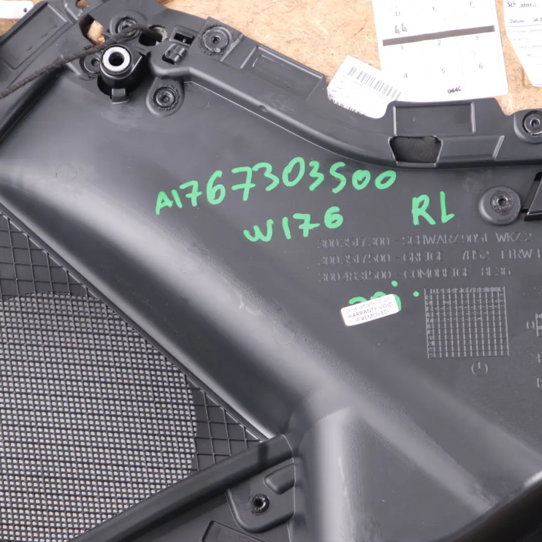 Tarjeta puerta trasera izquierda ajuste imitación de cuero para Mercedes W176 con número de pieza A1767303500 Mercedes W176 Tarjeta puerta trasera izquierda ajuste imitación de cuero - SKU A1767303500 - Número de pieza A1767303500