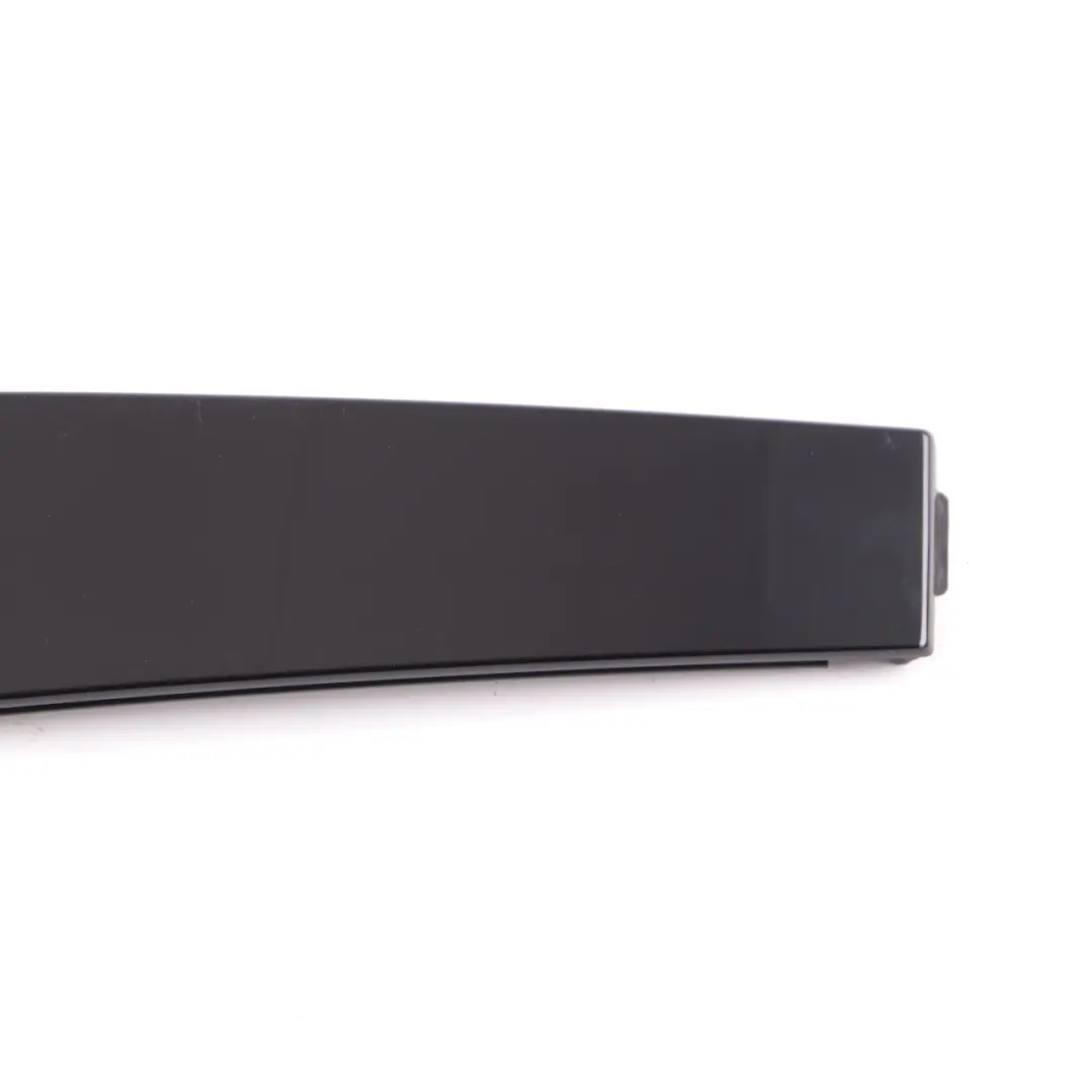 Pilar Puerta Tapa Trasera Derecha Embellecedor Alto Brillo Shadow para Mercedes W176 con número de pieza A1767320329 Mercedes W176 Pilar Puerta Tapa Trasera Derecha Embellecedor Alto Brillo Shadow - SKU A1767320329 - Número de pieza A1767320329