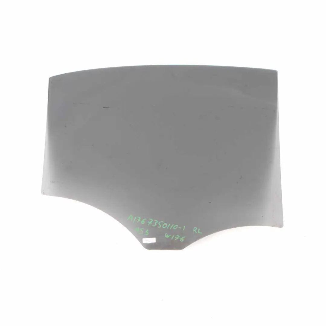 Cristal Puerta Trasera Izquierda Acristalamiento Negro para Mercedes W176 con número de pieza A1767350110 Mercedes W176 Cristal Puerta Trasera Izquierda Acristalamiento Negro - SKU A1767350110-1 - Número de pieza A1767350110