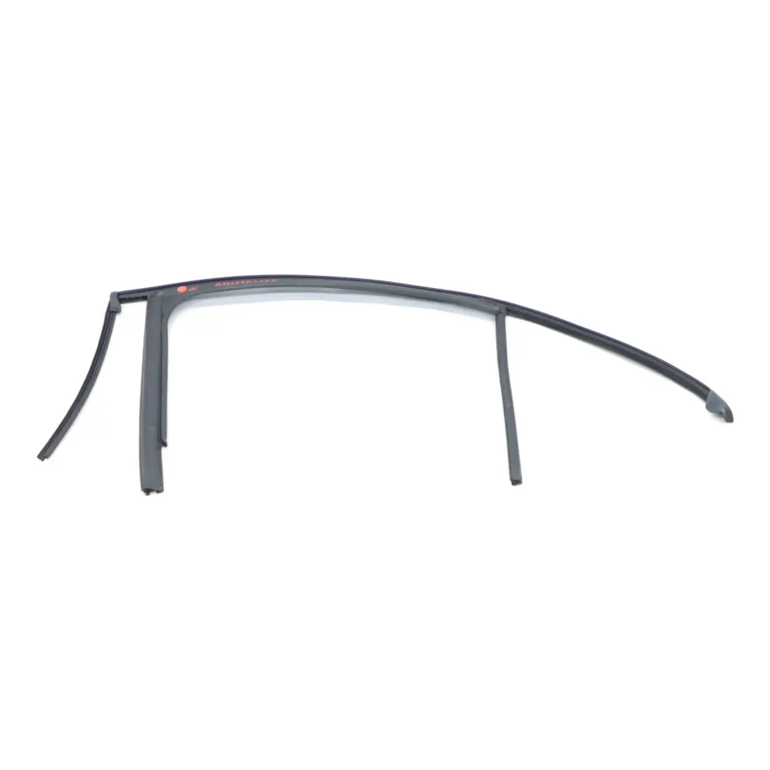 Junta del raíl de la ventana puerta trasera derecha para Mercedes W176 con número de pieza A1767350125 Mercedes W176 Junta del raíl de la ventana puerta trasera derecha - SKU A1767350125 - Número de pieza A1767350125