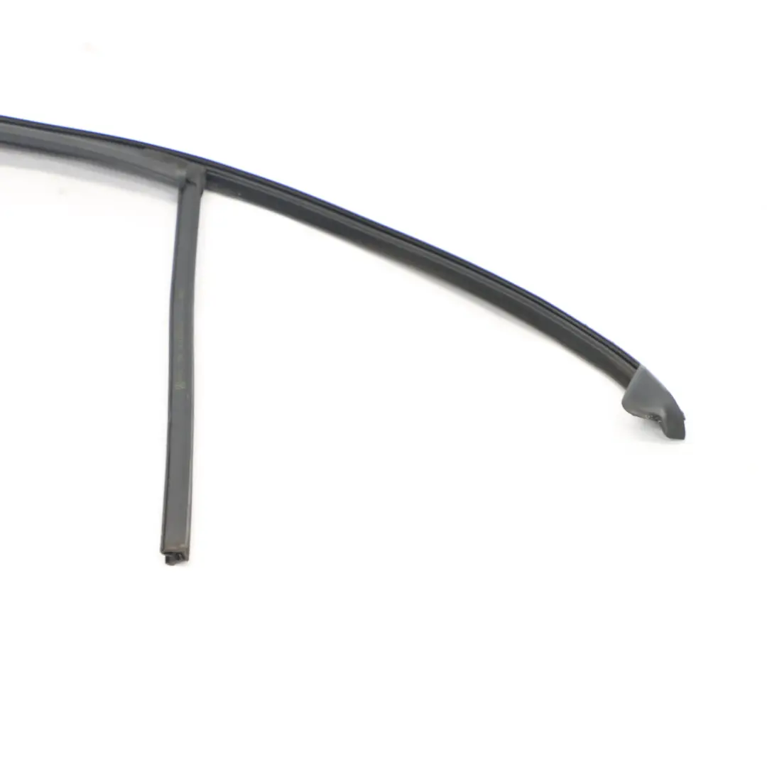Mercedes W176 Hinten rechts Tür Fenster Schiene Führung Dichtung - SKU A1767350125 - Teilenummer A1767350125