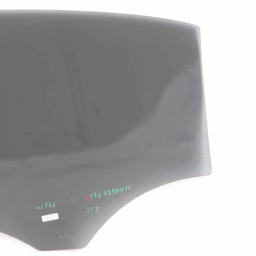 Heckscheibe Glastür Schwarz Rechts AS3 für Mercedes W176 mit Teilenummer A1767350410 Mercedes W176 Heckscheibe Glastür Schwarz Rechts AS3 - SKU A1767350410 - Teilenummer A1767350410