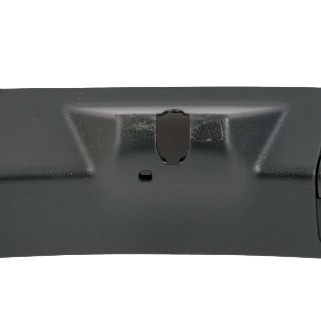 Mercedes W176 Portellone Posteriore Maniglia Trunk Interior Panel - SKU A1767400472 - Numero di parte A1767400472