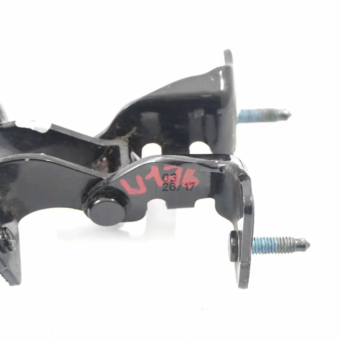 Cerniera Coperchio posteriore destro Nero per Mercedes W176 con numero di parte A1767402900 Mercedes W176 Cerniera Coperchio posteriore destro Nero - SKU A1767402900-BLK - Numero di parte A1767402900