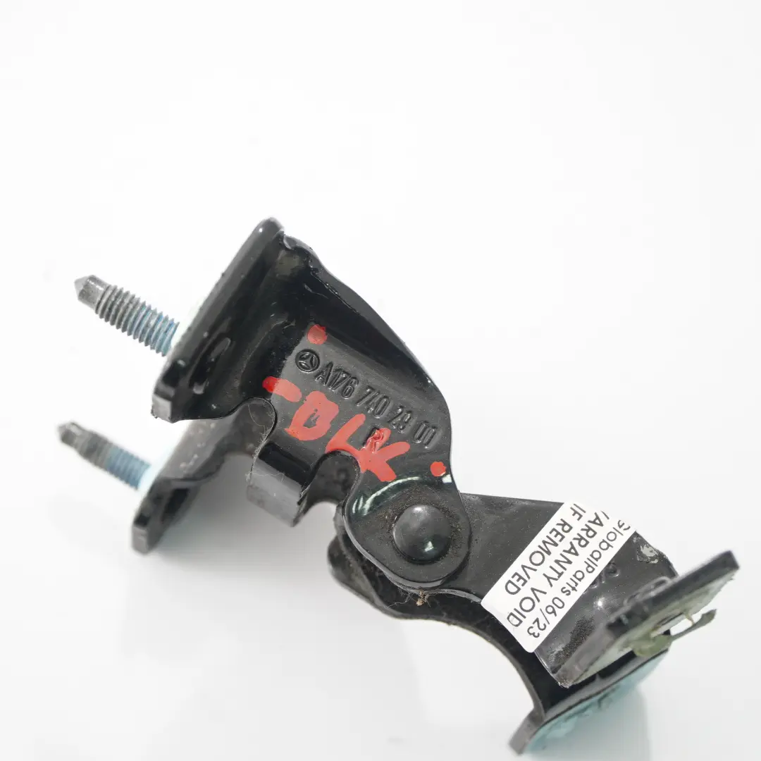 Bisagra Maletero Tapa Trasera Derecha Negro A2467400237 para Mercedes W176 con número de pieza A1767402900 Mercedes W176 Bisagra Maletero Tapa Trasera Derecha Negro A2467400237 - SKU A1767402900-BLK - Número de pieza A1767402900