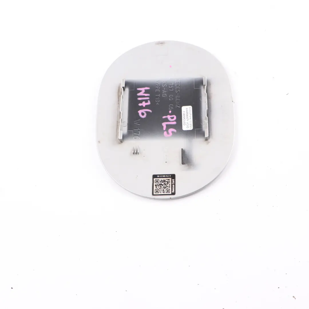 Mercedes W176 Tapa Depósito Combustible Plata Polar 761 - SKU A1767570006-PLS - Número de pieza A1767570006